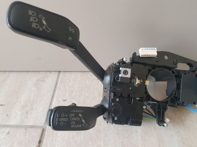 bontott SKODA OCTAVIA IV Bal Kormánykapcsoló Irányjelző (Tempomatos)