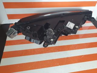 bontott SKODA OCTAVIA IV Bal Ledes Fényszóró