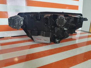 bontott SKODA OCTAVIA IV Bal Ledes Fényszóró