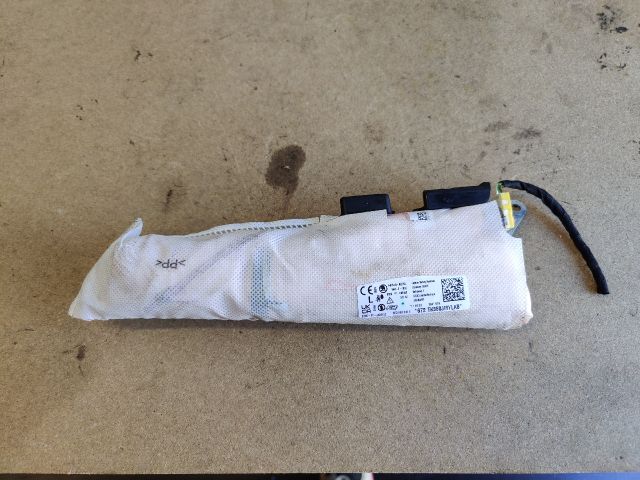 bontott SKODA OCTAVIA IV Bal Oldallégzsák