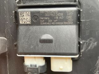 bontott SKODA OCTAVIA IV Csomagtér Ajtó Vezérlőegység