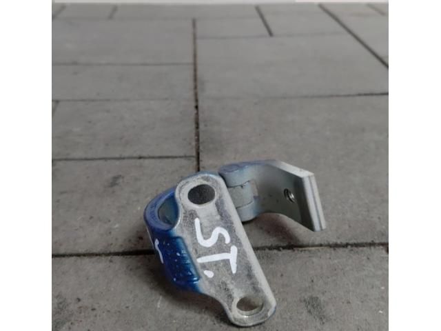 bontott SKODA OCTAVIA IV Csomagtérajtó Bal Zsanér