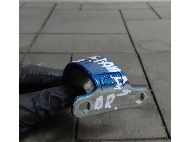 bontott SKODA OCTAVIA IV Csomagtérajtó Jobb Zsanér