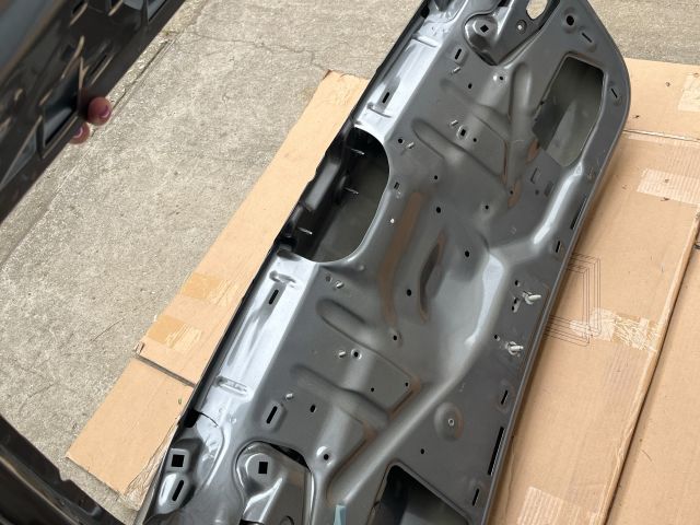 bontott SKODA OCTAVIA IV Csomagtérajtó (Üres lemez)