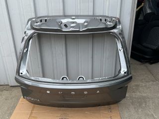 bontott SKODA OCTAVIA IV Csomagtérajtó (Üres lemez)