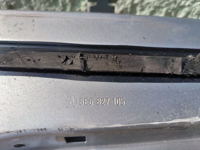 bontott SKODA OCTAVIA IV Csomagtérajtó (Üres lemez)