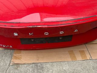 bontott SKODA OCTAVIA IV Csomagtérajtó (Üres lemez)