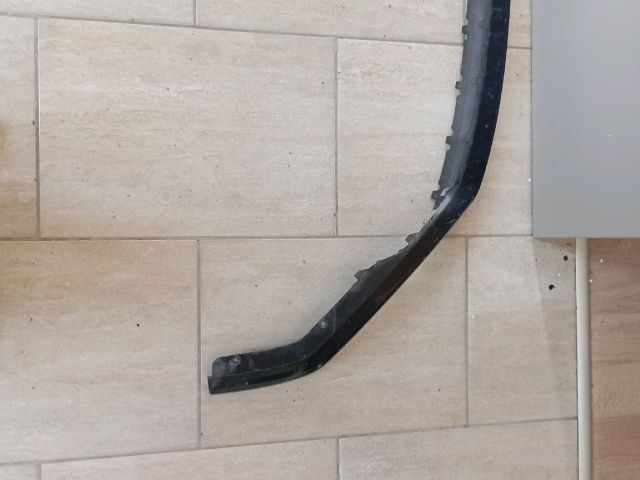 bontott SKODA OCTAVIA IV Első Lökhárító Légterelő