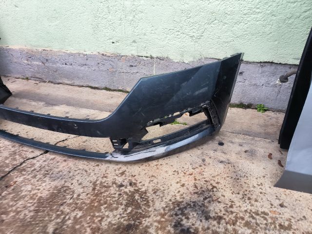 bontott SKODA OCTAVIA IV Első Lökhárító (Részeivel)