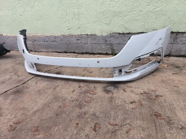 bontott SKODA OCTAVIA IV Első Lökhárító (Részeivel)