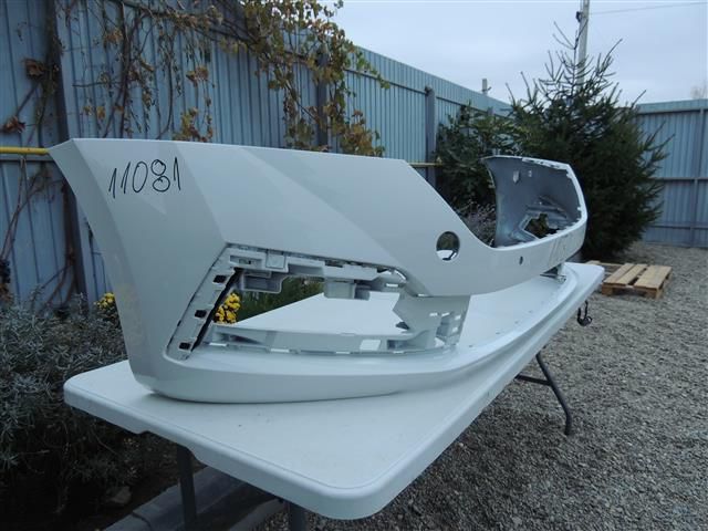 bontott SKODA OCTAVIA IV Első Lökhárító (Részeivel)