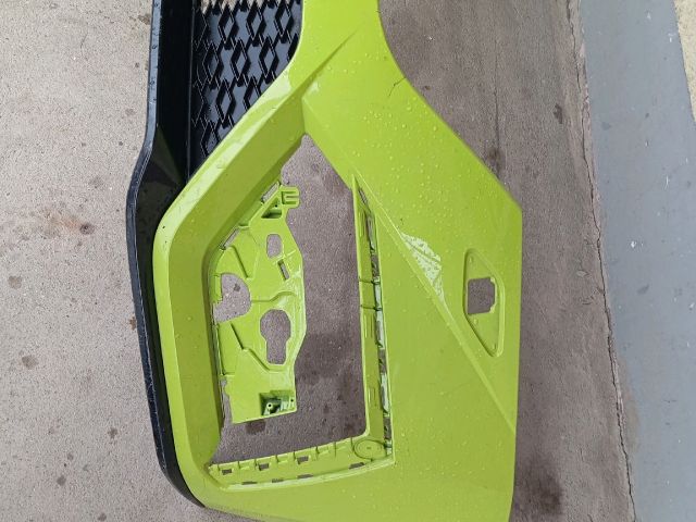 bontott SKODA OCTAVIA IV Első Lökhárító (Üresen)