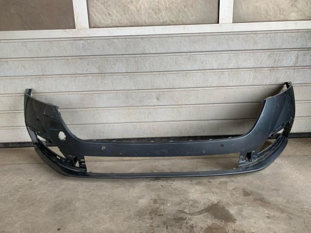 bontott SKODA OCTAVIA IV Első Lökhárító (Üresen)