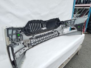 bontott SKODA OCTAVIA IV Első Lökhárító (Üresen)