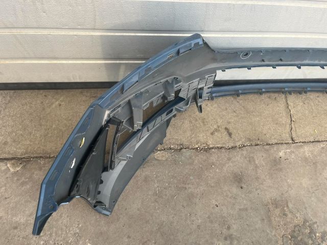 bontott SKODA OCTAVIA IV Első Lökhárító (Üresen)