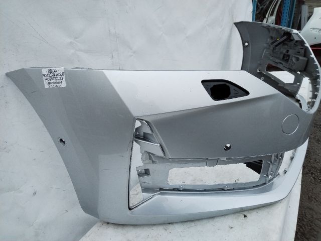 bontott SKODA OCTAVIA IV Első Lökhárító (Üresen)