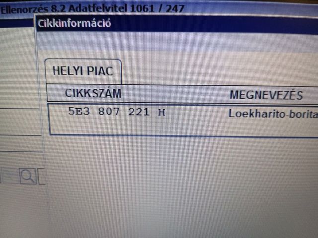 bontott SKODA OCTAVIA IV Első Lökhárító (Üresen)