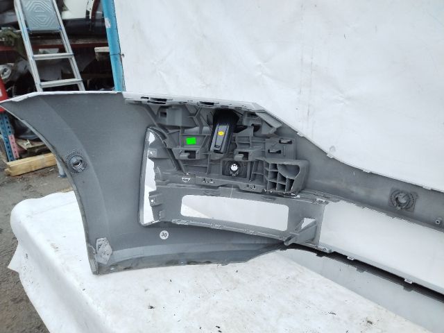 bontott SKODA OCTAVIA IV Első Lökhárító (Üresen)