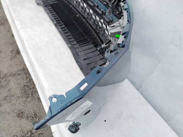 bontott SKODA OCTAVIA IV Első Lökhárító (Üresen)