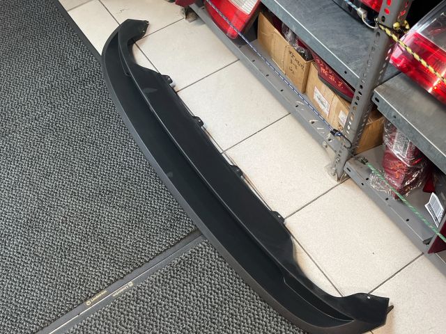 bontott SKODA OCTAVIA IV Hátsó Lökhárító Alsó (Műanyag)