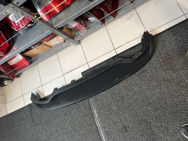 bontott SKODA OCTAVIA IV Hátsó Lökhárító Alsó (Műanyag)