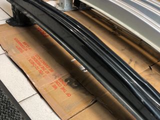 bontott SKODA OCTAVIA IV Hátsó Lökhárító Merevítő (Fém)