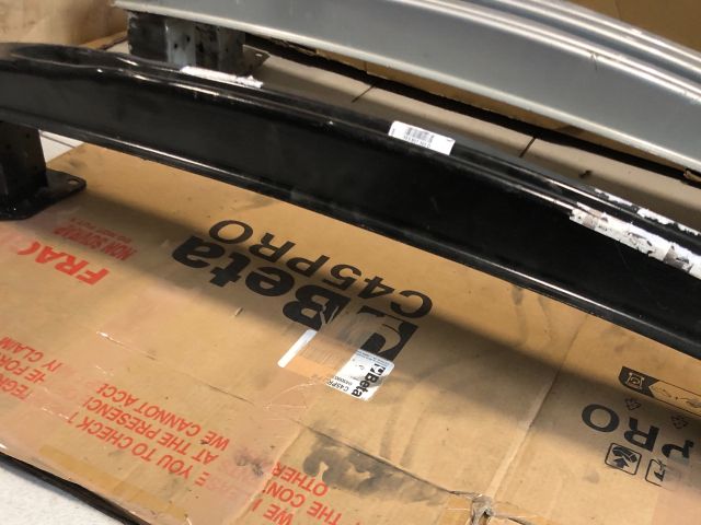 bontott SKODA OCTAVIA IV Hátsó Lökhárító Merevítő (Fém)