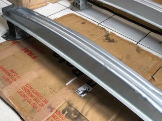 bontott SKODA OCTAVIA IV Hátsó Lökhárító Merevítő (Fém)