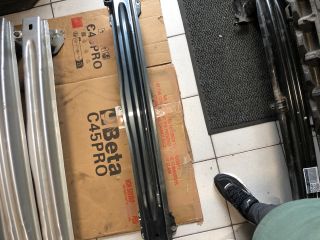 bontott SKODA OCTAVIA IV Hátsó Lökhárító Merevítő (Fém)