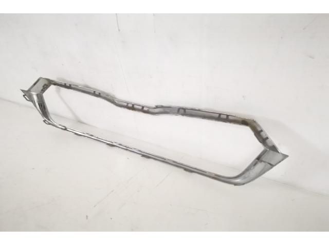 bontott SKODA OCTAVIA IV Hűtőrács