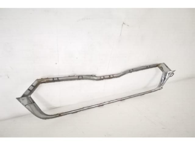 bontott SKODA OCTAVIA IV Hűtőrács