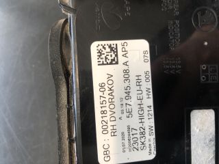 bontott SKODA OCTAVIA IV Jobb Belső Hátsó Lámpa