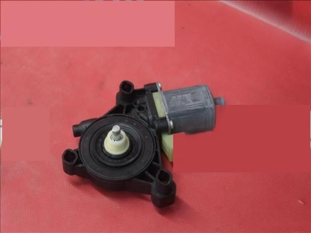 bontott SKODA OCTAVIA IV Jobb első Ablakemelő Motor