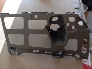 bontott SKODA OCTAVIA IV Jobb első Oldal Lökhárító Tartó (Műanyag)