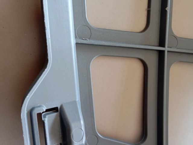 bontott SKODA OCTAVIA IV Jobb első Oldal Lökhárító Tartó (Műanyag)