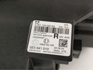 bontott SKODA OCTAVIA IV Jobb Fényszóró