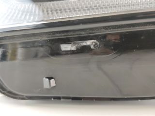 bontott SKODA OCTAVIA IV Jobb Fényszóró