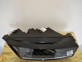 bontott SKODA OCTAVIA IV Jobb Fényszóró