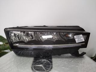 bontott SKODA OCTAVIA IV Jobb Fényszóró