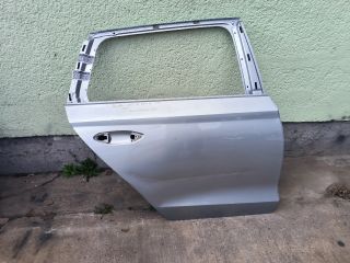 bontott SKODA OCTAVIA IV Jobb hátsó Ajtó (Részeivel)