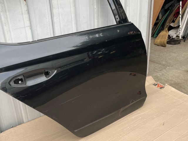 bontott SKODA OCTAVIA IV Jobb hátsó Ajtó (Üres lemez)