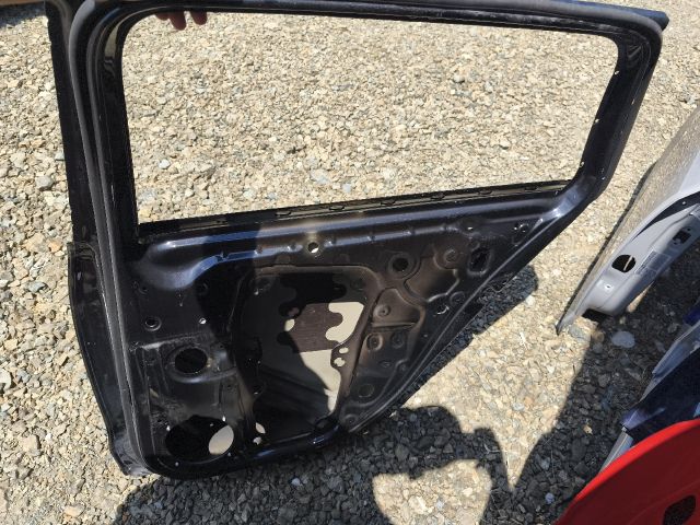 bontott SKODA OCTAVIA IV Jobb hátsó Ajtó (Üres lemez)