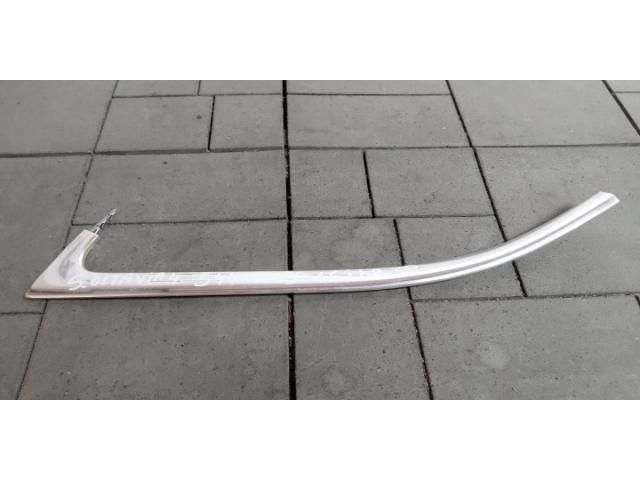 bontott SKODA OCTAVIA IV Jobb hátsó Vízlehúzó Gumicsík