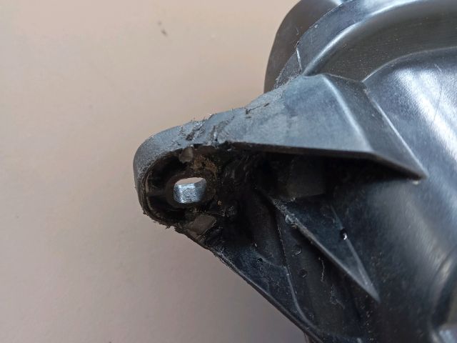 bontott SKODA OCTAVIA IV Jobb Ködfényszóró