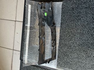 bontott SKODA OCTAVIA IV Jobb Ködlámpa Rács