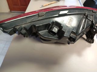 bontott SKODA OCTAVIA IV Jobb Külső Hátsó Lámpa