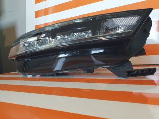 bontott SKODA OCTAVIA IV Jobb Ledes Fényszóró