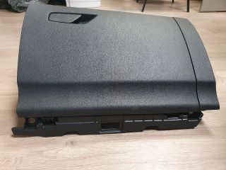 bontott SKODA OCTAVIA IV Kesztyűtartó