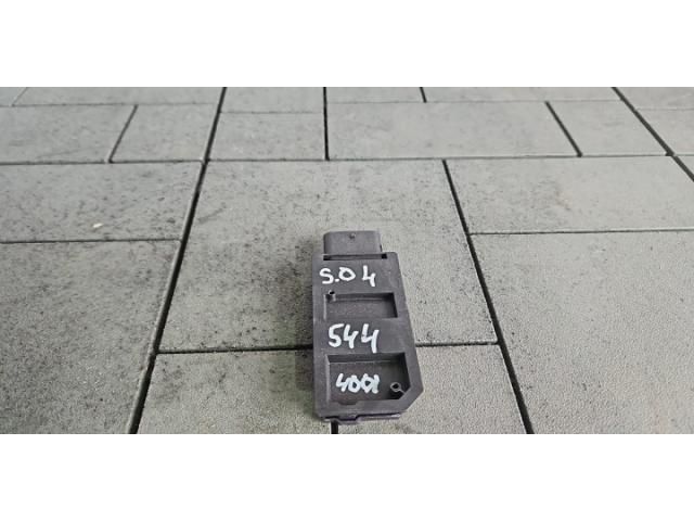 bontott SKODA OCTAVIA IV Kulcs Nélküli Nyitás Jeladó