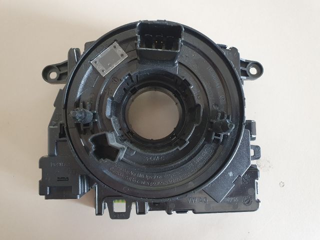 bontott SKODA OCTAVIA IV Multikormány Elektronika